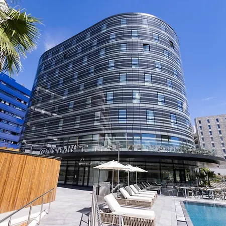 Crowne Plaza - Le Dome 4*