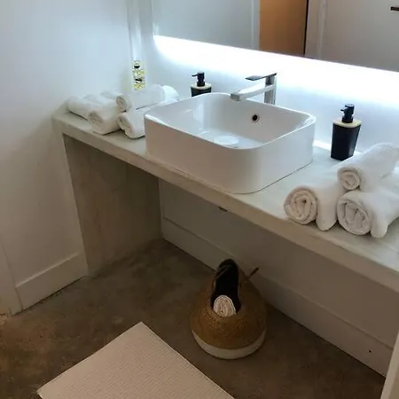 Jfk Villa Marseille