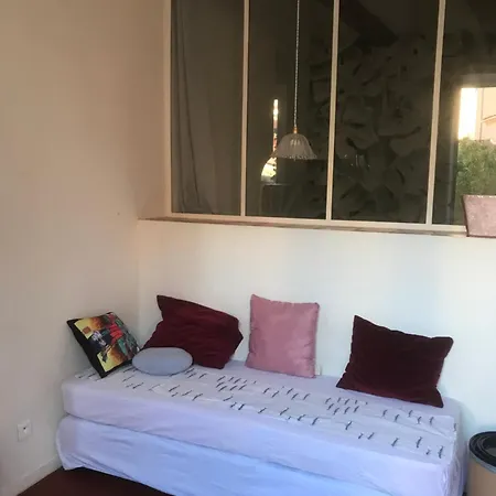 Guest house Vieux Port Panier Jardin *
