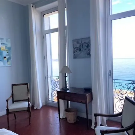 Villa Valentine, Vue Panoramique Sur La Et Les Iles, Corniche Kennedy, Marseille