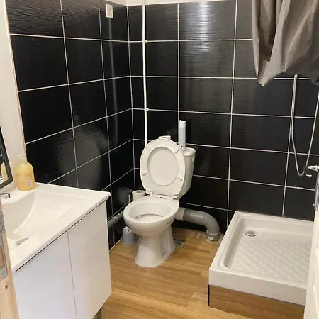 1 Vieux Port Opera Appartement *