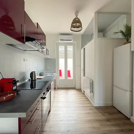 Le Petit Marseillais Avec Patio *