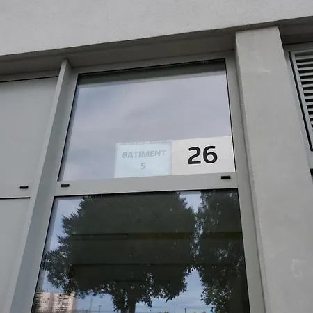 Apartment Gk2night, Avec Parking Sous Sol Gratuit