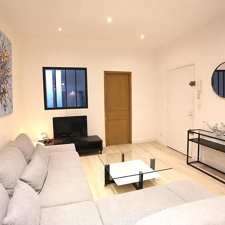 Atypique T3 Clim 80m2 Avec Patio * Marseille