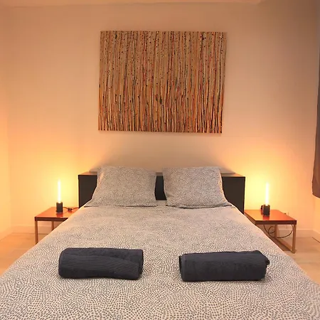Atypique T3 Clim 80m2 Avec Patio * Marseille
