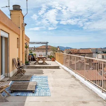 Apartment With Large Terrace And Panoramic View - 2 Bedrooms, Marseille