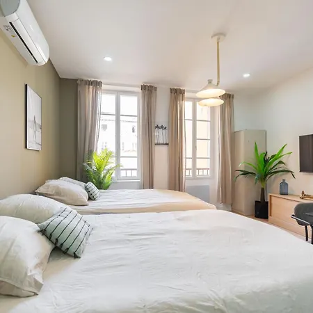 Vieux-port Gare St Charles Le Massilia Apartment