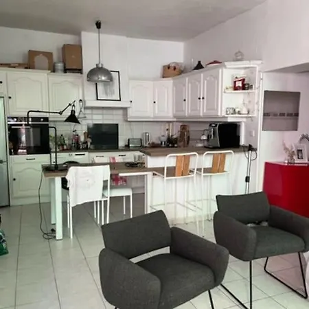 Centre Avec Patio