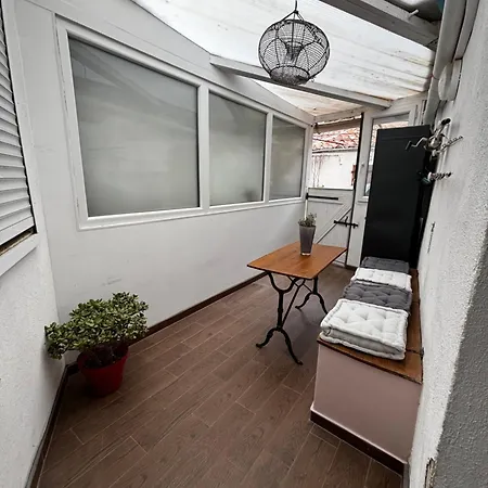 Typique Cabanon Familial Marseille