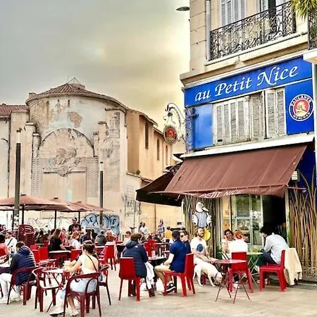 Joli T2 Avec Cachet La Plaine Cours Julien * Марсель