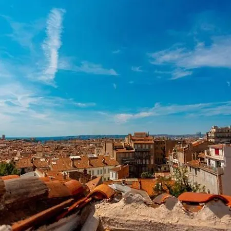 Apartment Nid Douillet Avec Vue Incroyable Marseille