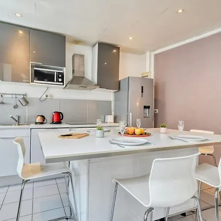 Spacieux Pres Du Velodrome Et Des Plages Appartement *