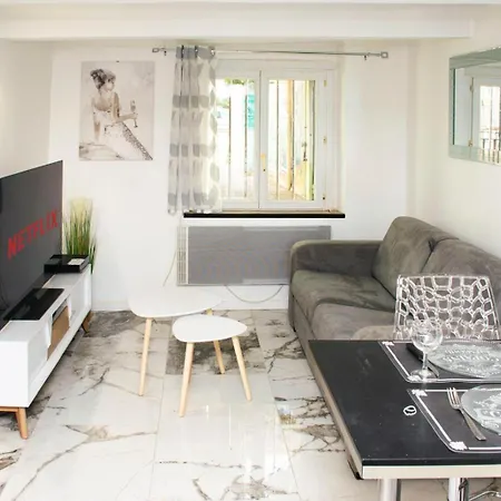 Apartment La Calade Enchantee Pour 4 *