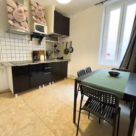 Spacieux T2 - Vieux Port Apartment *