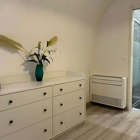 Apartment Au Coeur Du Vieux-port - Cosy Au Calme - 2 Avec Sa Cour Privee - La Criee Marseille