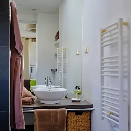 La Luna Of - D'architecte Bed & Breakfast