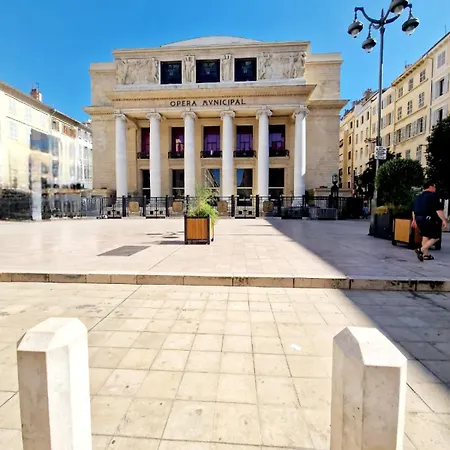 De - Vieux-port - Quartier Opera * Marseilles