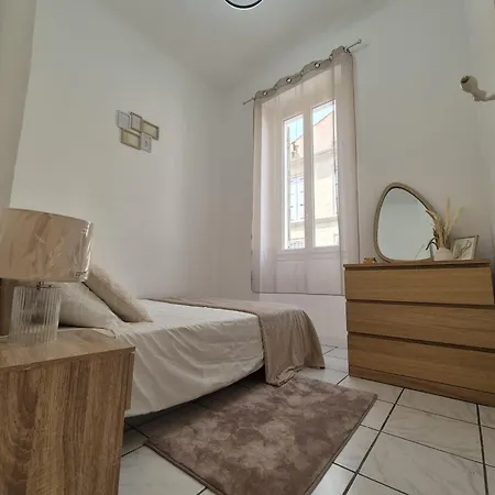 Cosy T-3 Proche Velodrome,plages Idealement Situe * Marseille