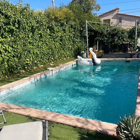Chambre Prive Avec Piscine ,parking Et Cuisine Prive Pansiyon