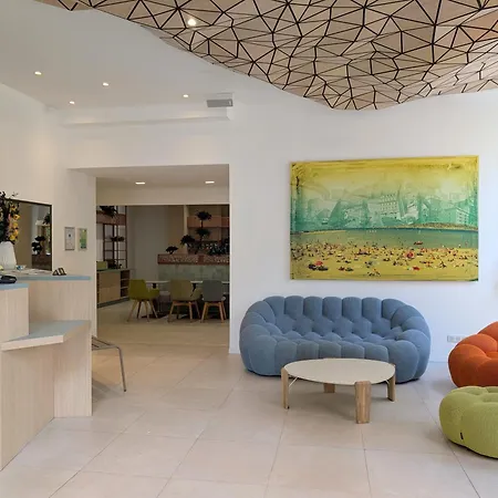 Carre Vieux Port Hotel Marseilles