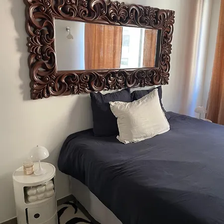 M Du Prado Apartment *