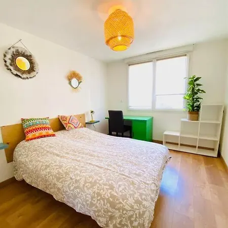 T3 Proche St Charles Et Panier 80m2 - Garage Privatif En Option * Marseilles