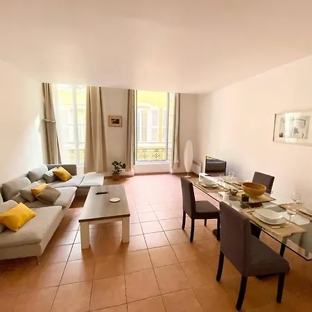 Votre Pied-a-terre A T3 Cosy A Deux Pas Du Vieux-port Apartment