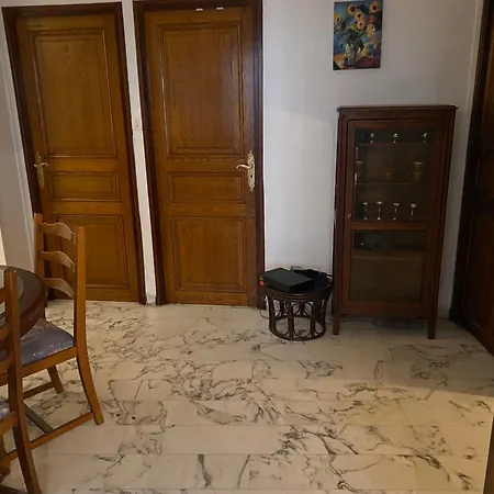 Apartment Flc-charm Of Old- Large 3 -st Charles- Box 1 Car Extra *