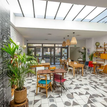 Greet Centre Saint Charles Marseilles