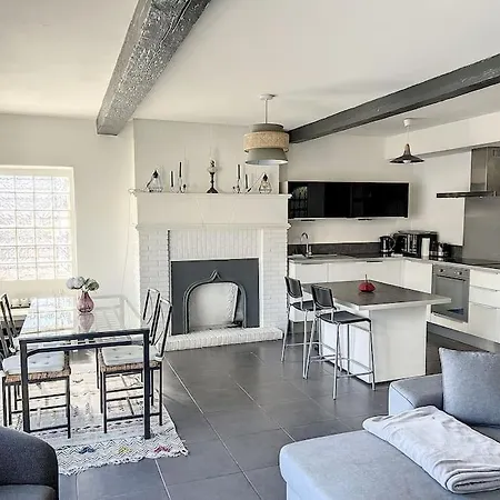 Tres Agreable T2 - Lumineux-toit Terrasse-centre Marseille