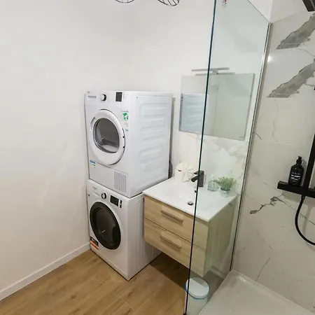 T5 Ideal Groupes & Familles, St Charles-joliette Apartment *