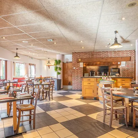 Hotel La Valentine Porte D'aubagne 3*