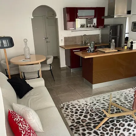 Apartment M Du Prado *