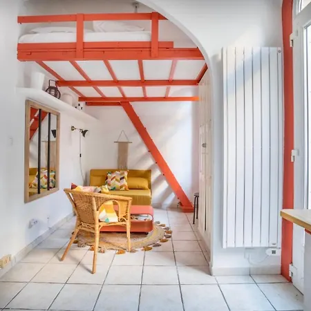 Un Au Centre-ville Avec Cour Prive De 35m * Marseille