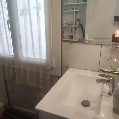 Catalans Apartment *