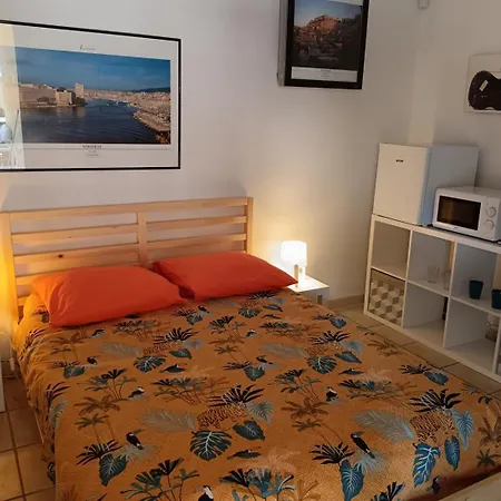 Bed & Breakfast Privee Avec Piscine *