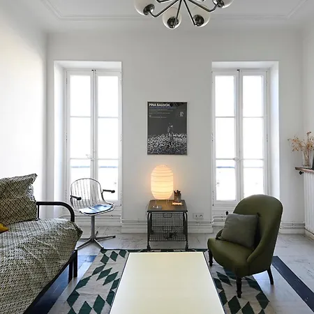 1-bedroom Near Downtown Marseille