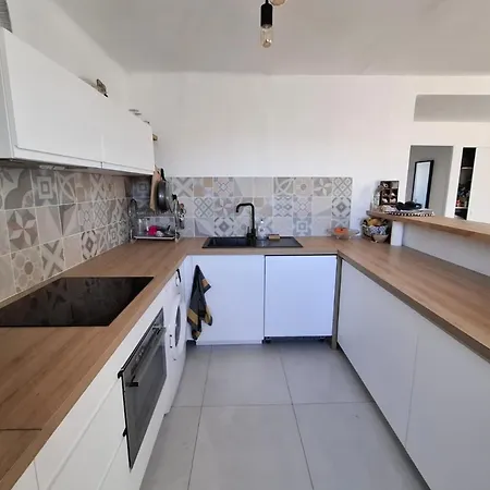 T2 With Wifi And Balcony In * Marseille