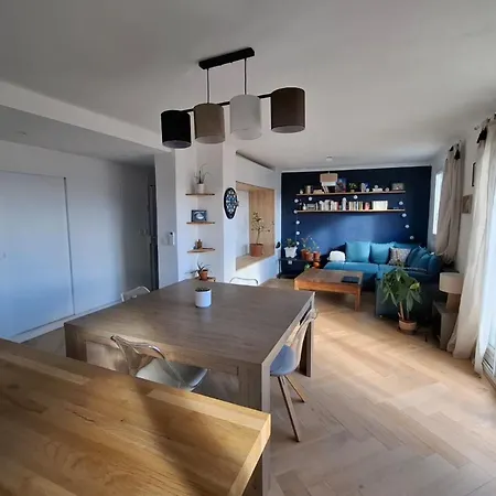 Apartment T2 With Wifi And Balcony In Marseille