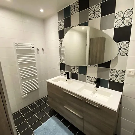 Rouviere - Grand 8 Couchages Budget Maitrise Mae-9694 * Marseille