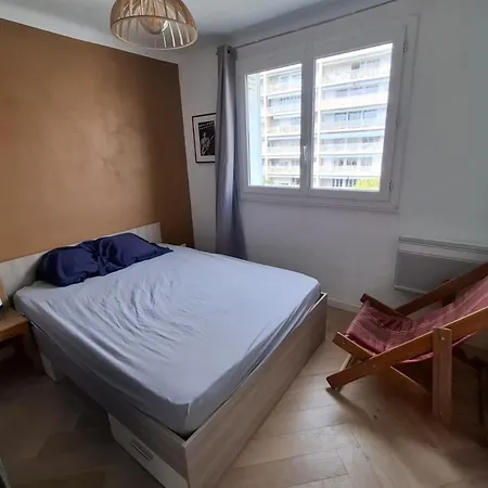 Apartment T2 With Wifi And Balcony In *