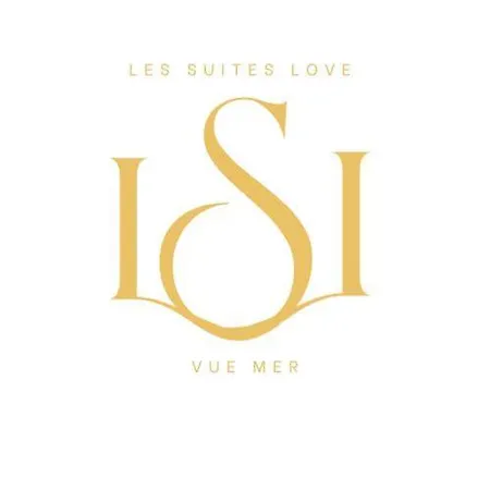 Les 1 Vue Piscine *