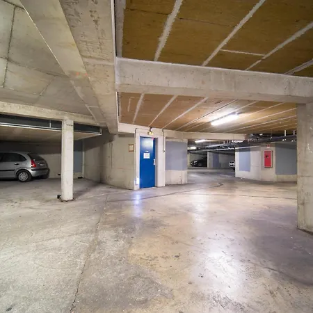 Equipe Parking A 6min De La Gare St Charles * 마르세유