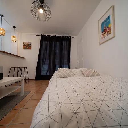 Climatise Avec Parking 4 Couchages A 5min A Pieds De La Gare St Charles * Marseille