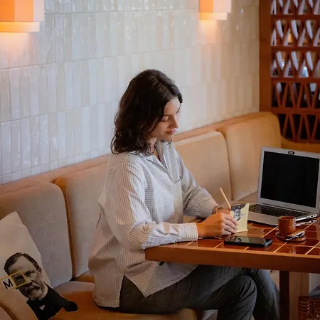M Hotel 4*