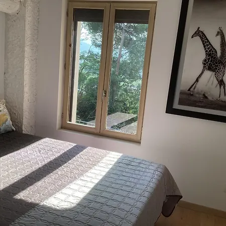 Pervenche Bed and Breakfast *