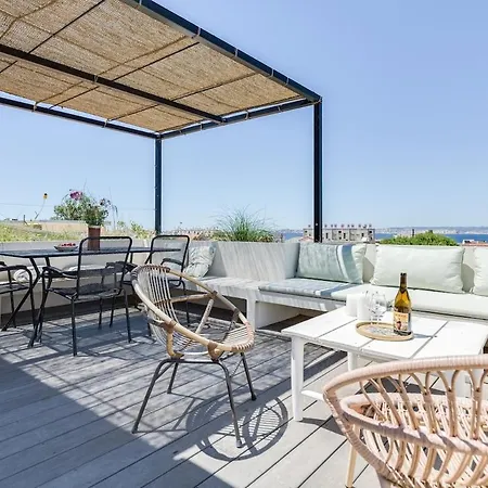Seaside Architect Contemporary House