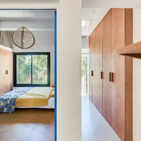 Seaside Architect Contemporary House *