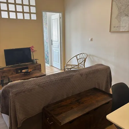 Le Vacon Bleu Apartamento *