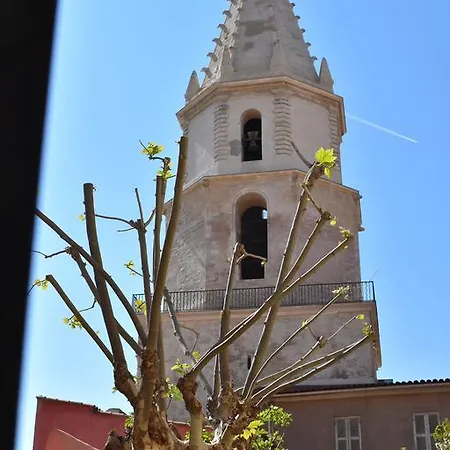 Sous Le Clocher Marseille